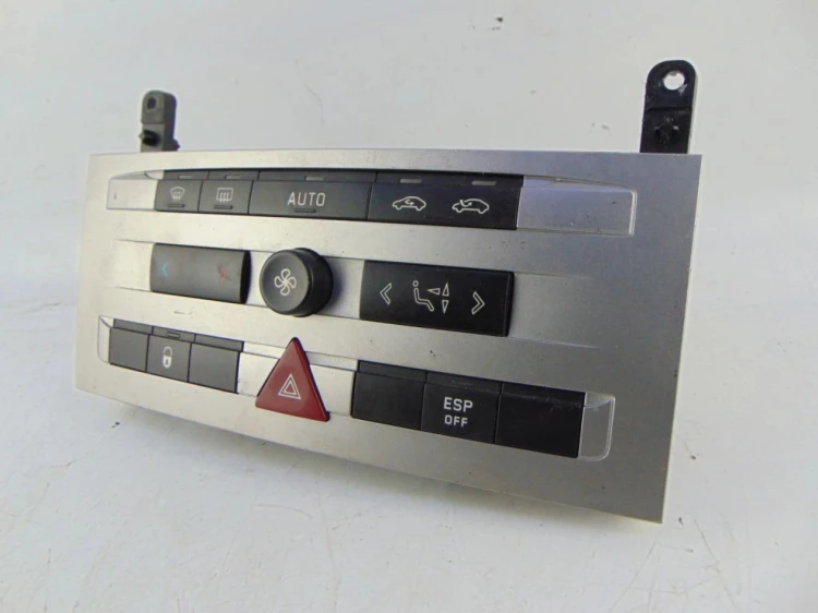 PANEL KLIMATYZACJI PEUGEOT 407 (2004-2008) 2.0 HDI 96610448YP