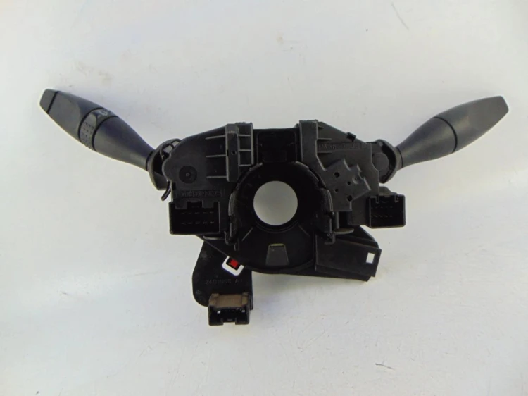 PRZEŁĄCZNIK ZESPOLONY FORD FOCUS MK1 1.8 TDCI 98AG-13335-AG
