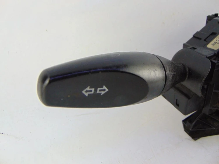 PRZEŁĄCZNIK ZESPOLONY FORD FOCUS MK1 1.8 TDCI 98AG-13335-AG
