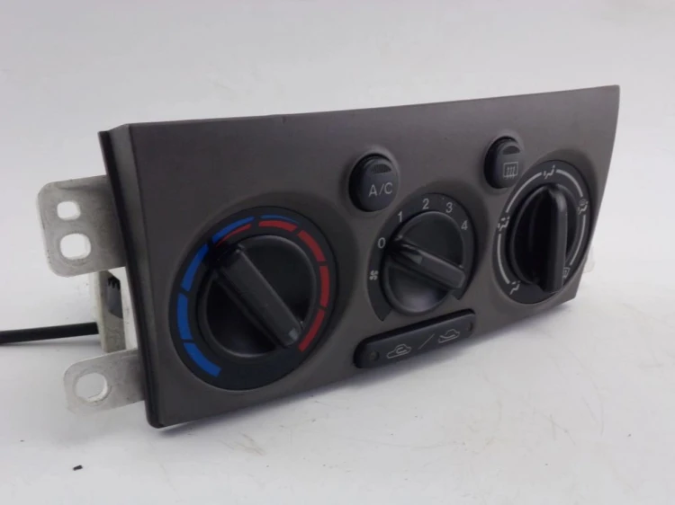 PANEL KLIMATYZACJI MAZDA PREMACY (1999-2001) 2.0 D CB08A