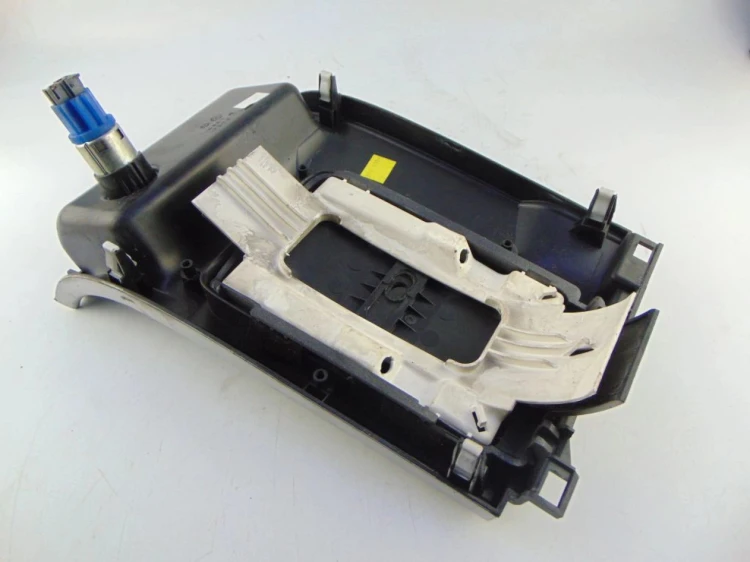 PANEL ZMIANY BIEGÓW AUTOMAT MAZDA 6 I (2002-2008) 2.3 16V