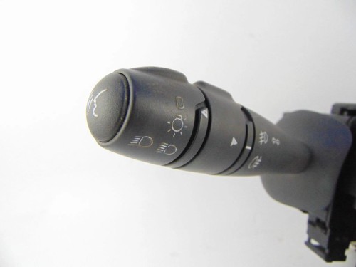 PRZEŁĄCZNIK ZESPOLONY RENAULT LAGUNA II LIFT (2005-2007) 8200420148