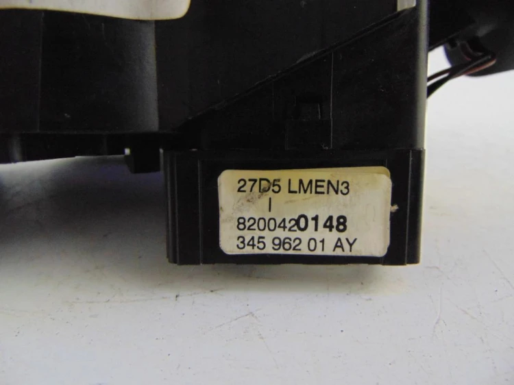 PRZEŁĄCZNIK ZESPOLONY RENAULT LAGUNA II LIFT (2005-2007) 8200420148