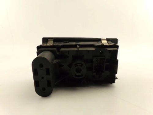 PRZEŁĄCZNIK ŚWIATEŁ OPEL ZAFIRA B LIFT (2008-2012) 1.7 CDTI 04061100