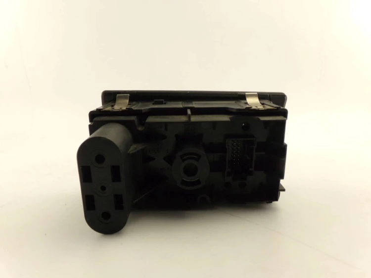 PRZEŁĄCZNIK ŚWIATEŁ OPEL ZAFIRA B LIFT (2008-2012) 1.7 CDTI 04061100