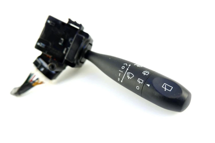 PRZEŁĄCZNIK WYCIERACZEK HYUNDAI I10 07-13 1.2 16V BEN 202007964