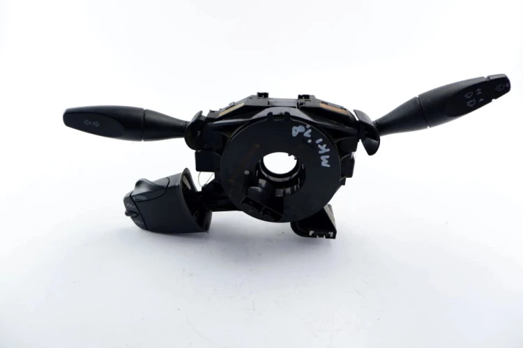 PRZEŁĄCZNIK ZESPOLONY FORD FOCUS MK1 1.8 TDCI 98AG 13335 AE