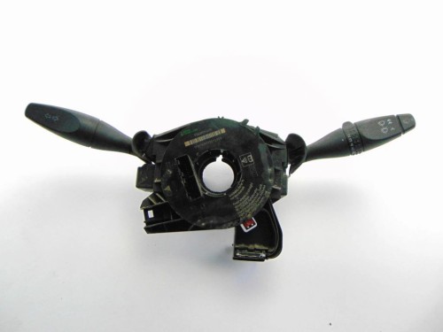 PRZEŁĄCZNIK ZESPOLONY FORD FIESTA MK5 (2002-2005) 1.4 TDCI 1S7T 13335 AE