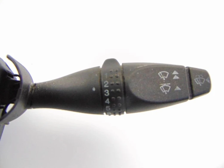PRZEŁĄCZNIK ZESPOLONY FORD FIESTA MK5 (2002-2005) 1.4 TDCI 1S7T 13335 AE