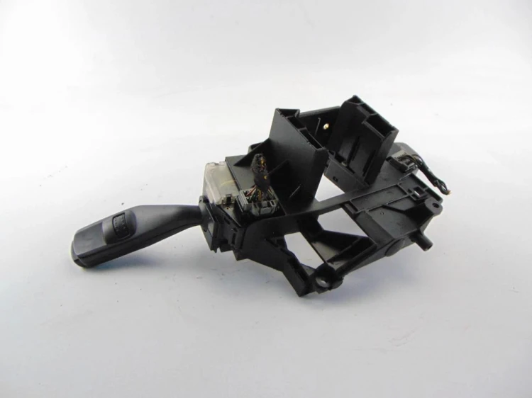 PRZEŁĄCZNIK ZESPOLONY FORD C-MAX LIFT (2007-2010) 1.6 TDCI 4M5T-13N064-HH