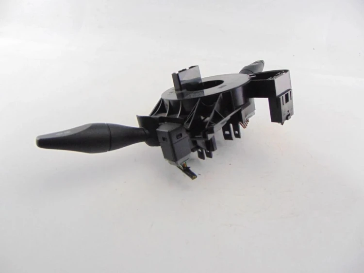 PRZEŁĄCZNIK ZESPOLONY FORD FOCUS MK1 1.8 TDCI 98AG-13335-AG