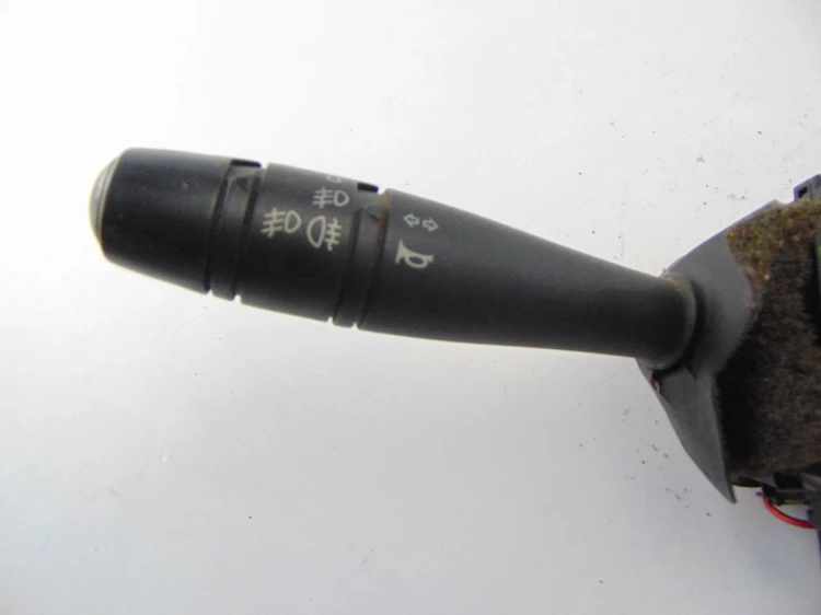 PRZEŁĄCZNIK ZESPOLONY RENAULT LAGUNA I LIFT 1.8 16V 7700424173