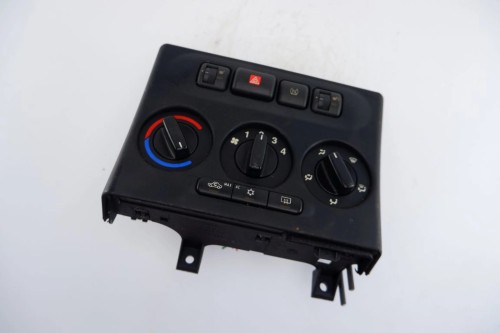 PANEL KLIMATYZACJI OPEL ZAFIRA A 2.0 DTI 90559839