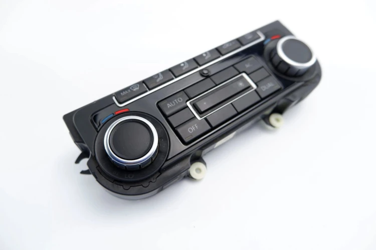 PANEL KLIMATYZACJI VOLKSWAGEN GOLF VI 1.6 TDI 5K0907044BS