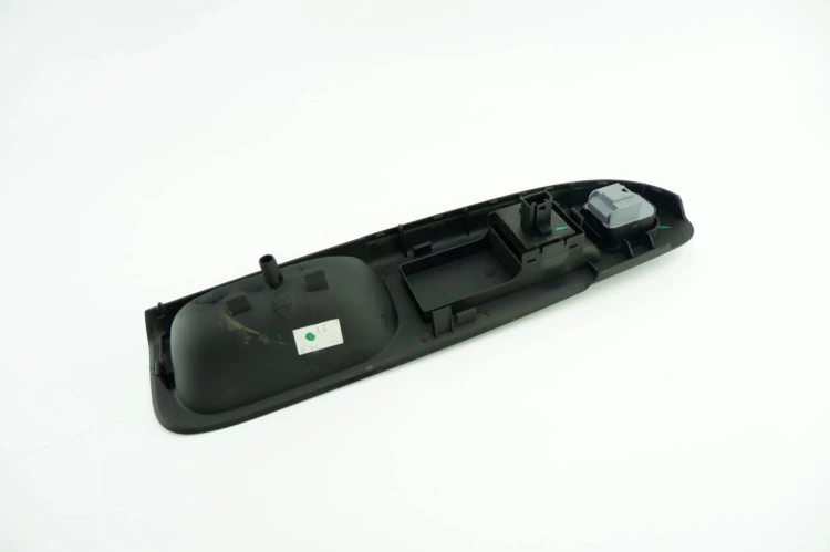 PANEL STEROWANIA SZYB VOLKSWAGEN PASSAT B6 3C1867171A