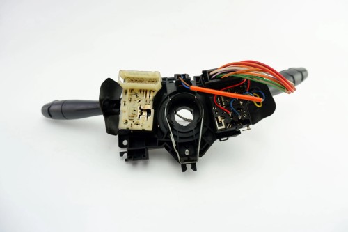 PRZEŁĄCZNIK ZESPOLONY RENAULT CLIO II (1998-2003) 1.2 8V 7700432854
