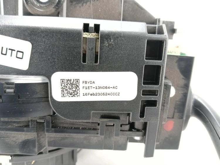 PRZEŁĄCZNIK ZESPOLONY FORD FOCUS MK3 LIFT (2014-2018) 2.0 TDCI 150KM F1ET-1