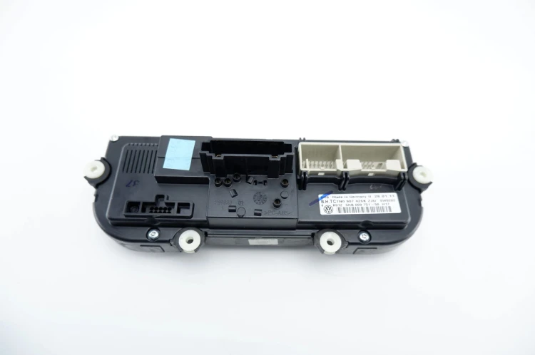 PANEL KLIMATYZACJI VOLKSWAGEN PASSAT B7 1.6 TDI 7N0907426K