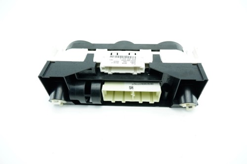 PANEL KLIMATYZACJI AUDI A1 LIFT (2014-2018) 8XA820045A