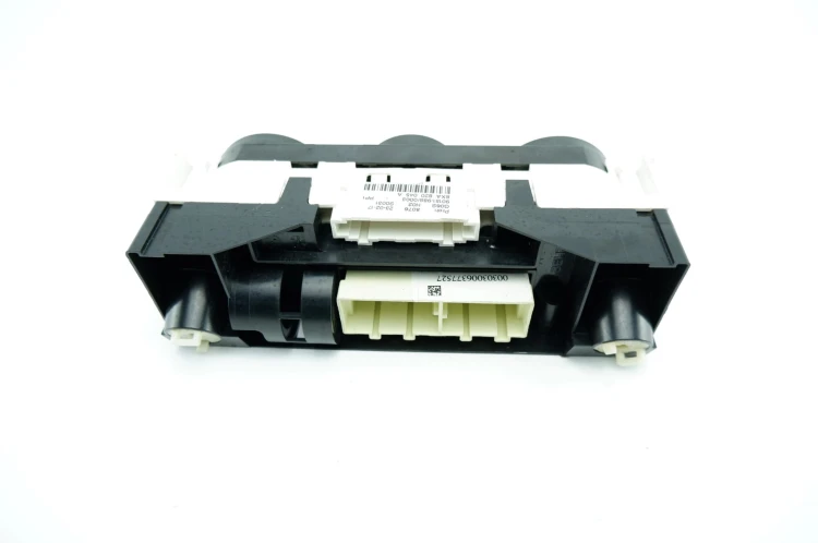 PANEL KLIMATYZACJI AUDI A1 LIFT (2014-2018) 8XA820045A