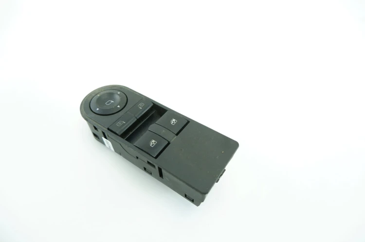 PANEL STEROWANIA SZYB OPEL ASTRA H (2006-2014) 1.9 CDTI