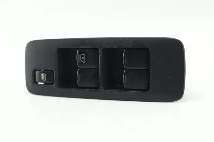 PANEL STEROWANIA SZYB NISSAN QASHQAI LIFT (2009-2013) 1.6 dci R9M 25401 BB6