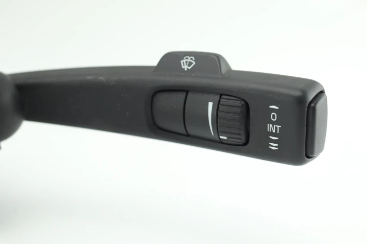 PRZEŁĄCZNIK ZESPOLONY VOLVO S60 II (2010-2013) 1.6 D2 114KM 31343218