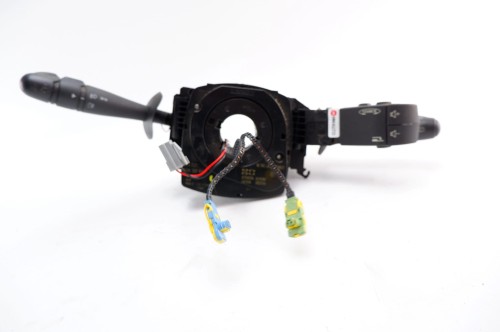 PRZEŁĄCZNIK ZESPOLONY RENAULT LAGUNA II LIFT (2005-2007) 2.0 DCI 150KM 8200