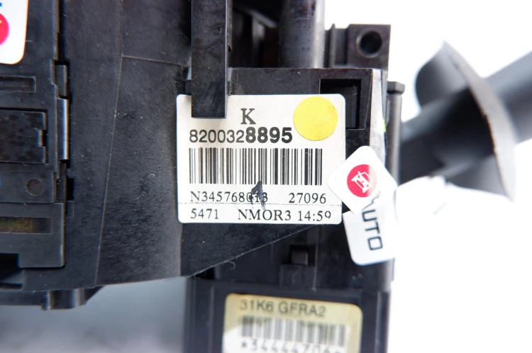 PRZEŁĄCZNIK ZESPOLONY RENAULT LAGUNA II LIFT (2005-2007) 2.0 DCI 150KM 8200