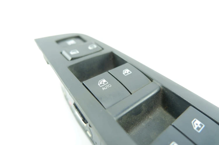 PANEL STEROWANIA SZYB CHEVROLET EPICA (2006-2008) 2.0 24V 144KM 96327954