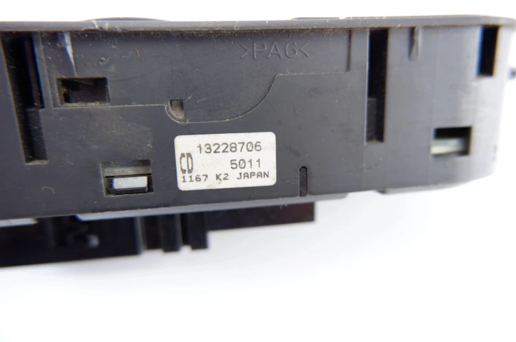 PANEL STEROWANIA SZYB OPEL ASTRA H (2004-2006) 1.9 CDTI 120KM 13228706