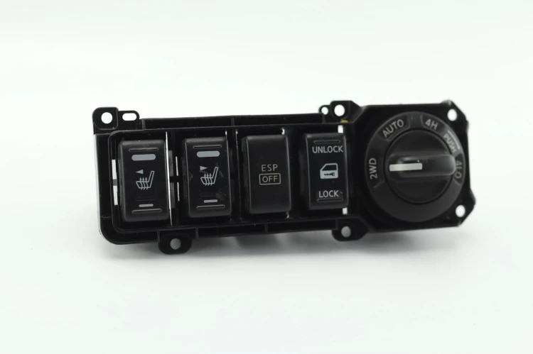 PRZEŁĄCZNIK PODGRZEWANIA FOTELI NISSAN PATHFINDER III R51 (2005-2010) 2.5 D