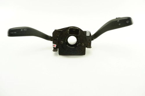 PRZEŁĄCZNIK ZESPOLONY VOLKSWAGEN POLO IV 9N3 LIFT (2005-2009) 1.2 6V 54KM 6