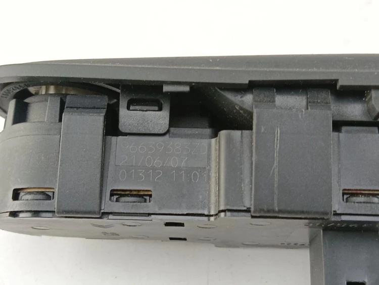 PANEL STEROWANIA SZYB CITROEN C4 PICASSO I (2006-2010) 2.0 HDI 136KM 966393