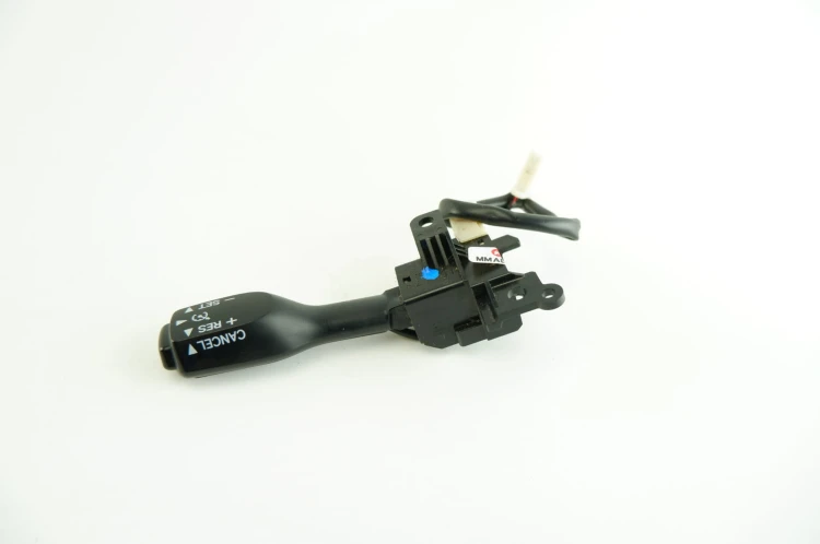 MANETKA TEMPOMATU TOYOTA PRIUS III (2009-2011) 1.8 HYBRID 136KM 18A174