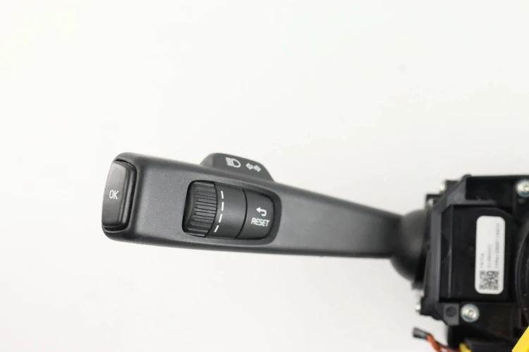 PRZEŁĄCZNIK ZESPOLONY VOLVO S60 II LIFT (2013-2018) 1.6 D2 114KM 31343018