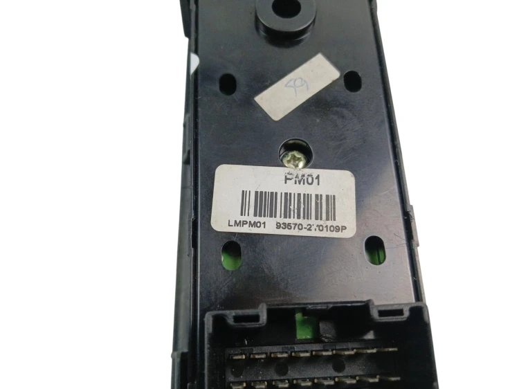 PANEL STEROWANIA SZYB HYUNDAI IX35 (2009-2013) 2.0 16V 163KM 93570-2Y0109P