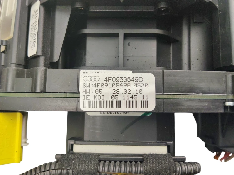 PRZEŁĄCZNIK ZESPOLONY AUDI A6 C6 LIFT (2008-2011) 2.7 V6 TDI 190KM 4F095354