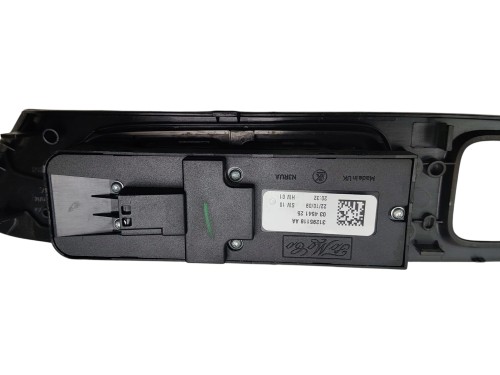 PANEL STEROWANIA SZYB VOLVO XC60 I (2008-2013) 2.4 D5 175KM 31295118