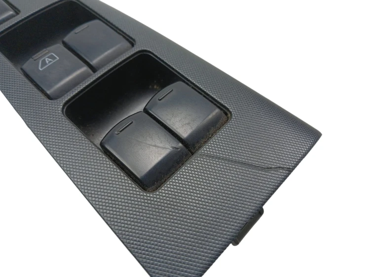 PANEL STEROWANIA SZYB NISSAN NOTE E11 (2006-2008) 1.6 16V 110KM 25401 9U10A
