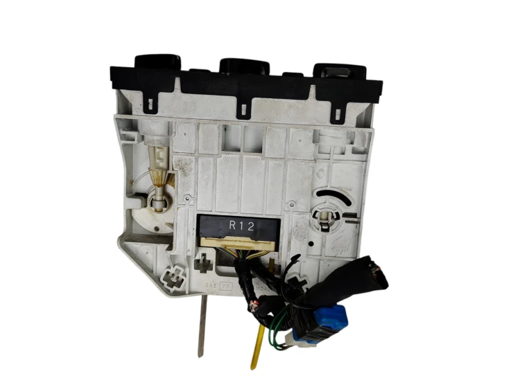 PANEL KLIMATYZACJI MITSUBISHI FUSO
