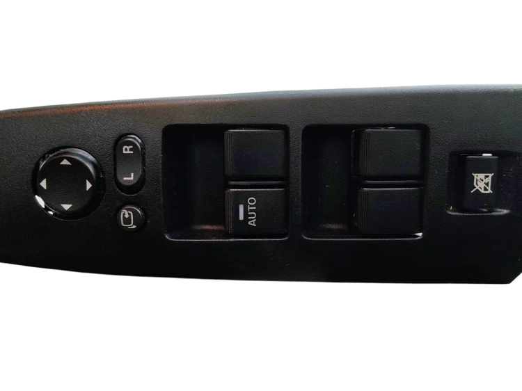 PANEL STEROWANIA SZYB MAZDA 3 II BL (2008-2011) 1.6 MZR-CD 116KM BEK666350