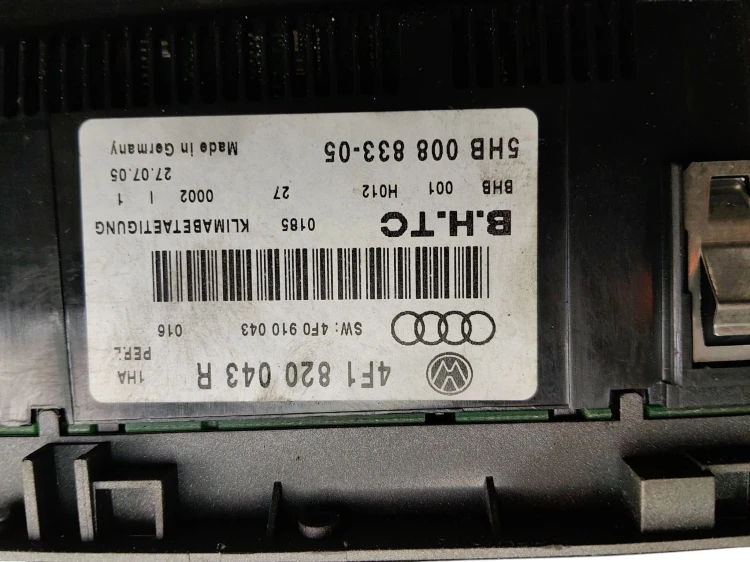 PANEL KLIMATYZACJI AUDI A6 C6 (2004-2008) 2.4 V6 177KM 4F1820043R