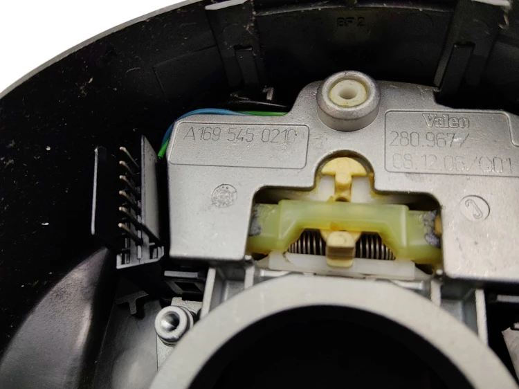 PRZEŁĄCZNIK WYCIERACZEK MERCEDES A W 169 LIFT A1695450210