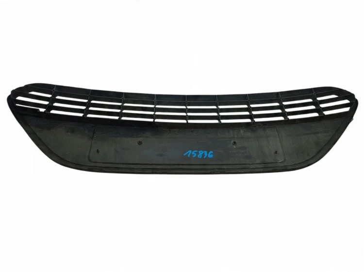 KRATKA ZDERZAKA ŚRODKOWA FORD FOCUS MK2 LIFT (2007-2011) 1.6 TDCI 90KM 8M51