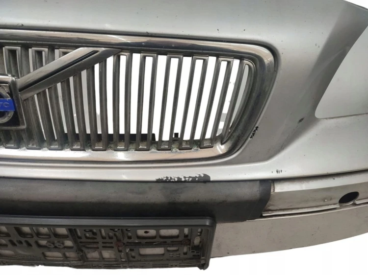 ZDERZAK PRZÓD VOLVO V70 II (2000-2005) 2.4 D5 163KM