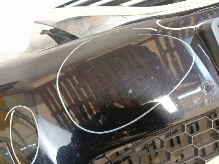 ZDERZAK PRZÓD RENAULT LATITUDE (2010-2013) 2.0 DCI 173KM