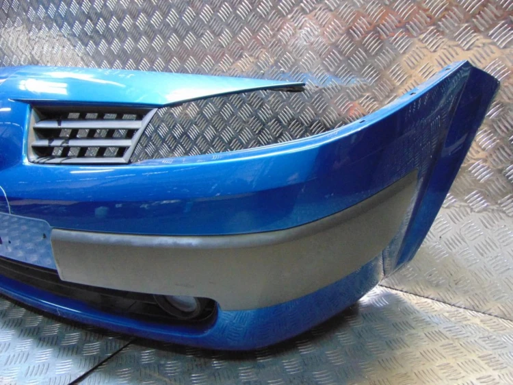 ZDERZAK PRZÓD RENAULT MEGANE II (2002-2005) 1.4 16V