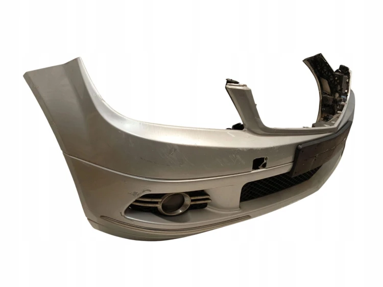 ZDERZAK PRZÓD PRZEDNI MERCEDES C W204 LAK: 775 (07-11)
