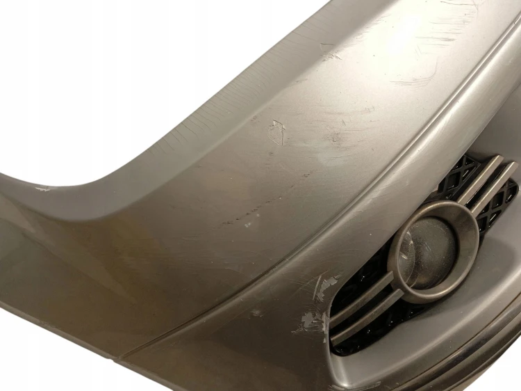 ZDERZAK PRZÓD PRZEDNI MERCEDES C W204 LAK: 775 (07-11)